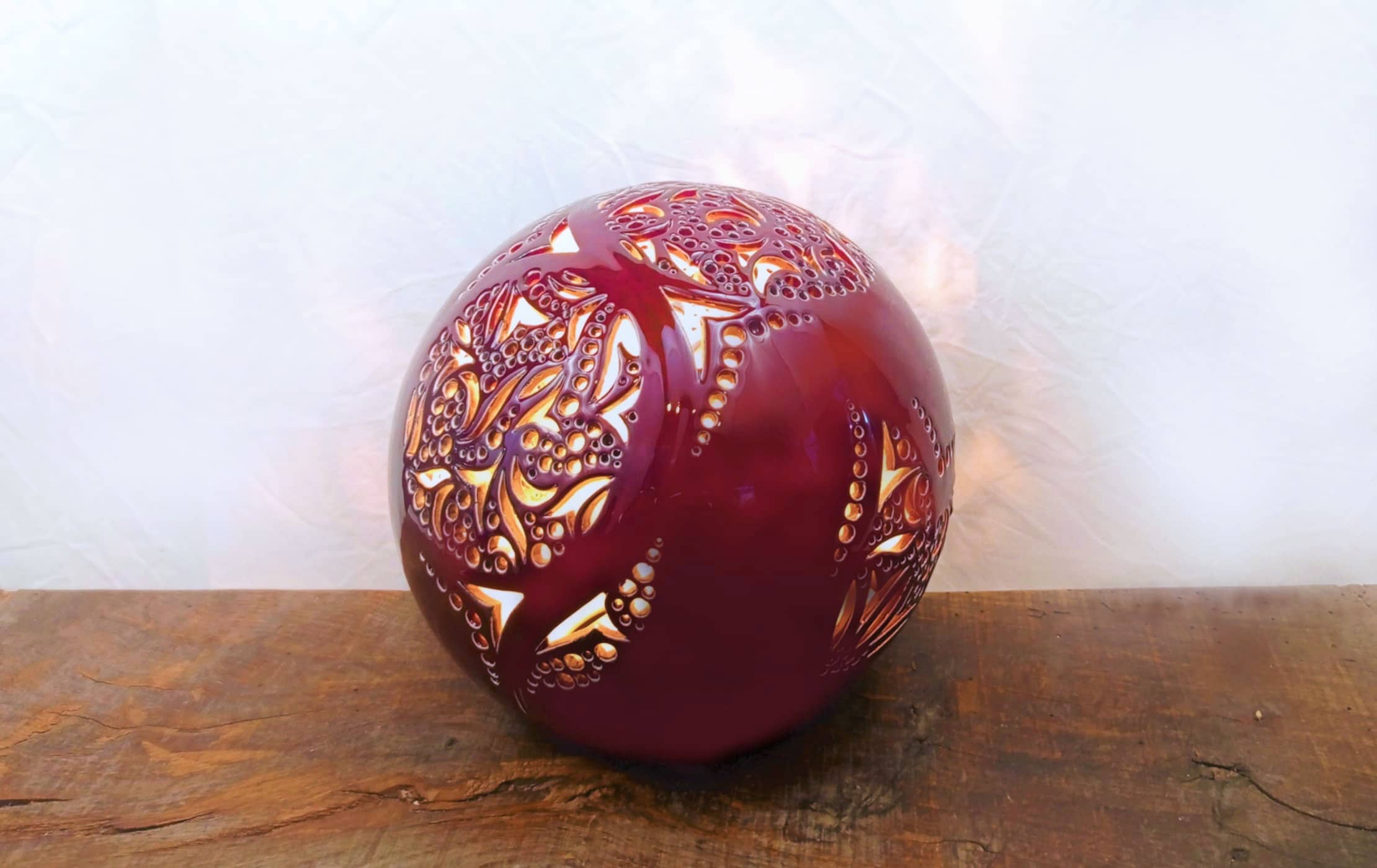 Lampe Céramique - Sphère rouge